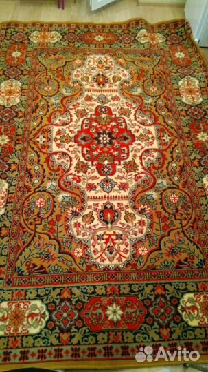 Ковер шерсть 2 на 3 новый