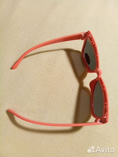 Очки солнцезащитные детские