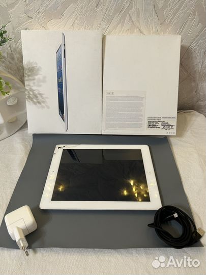 Apple iPad 4, 32гб с Сим картой