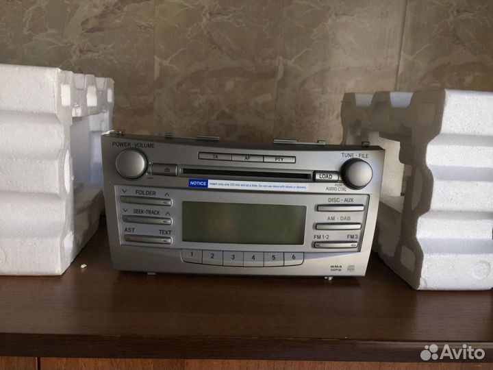 Магнитофон от Toyota Camry (V45)