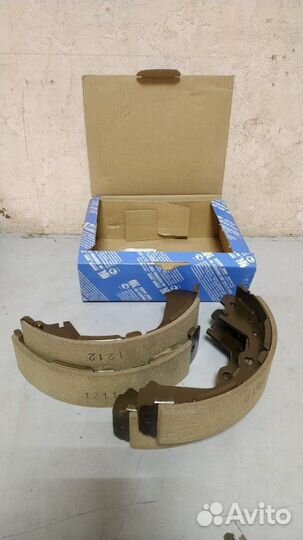 Тормозные колодки заднее Nissan Atlas 1992-2007