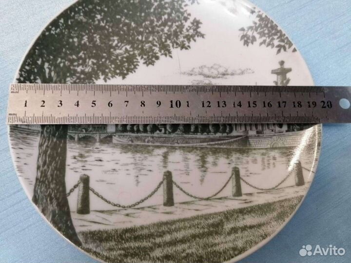 Тарелка настенная лфз