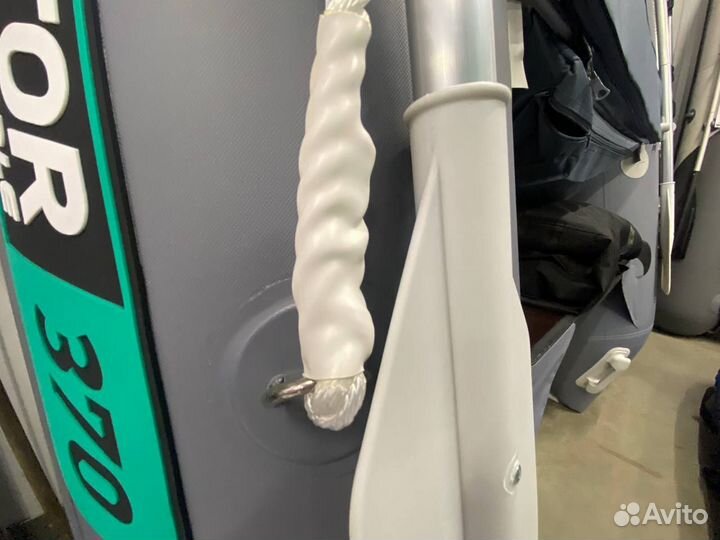 Надувная лодка gladiator C370AL