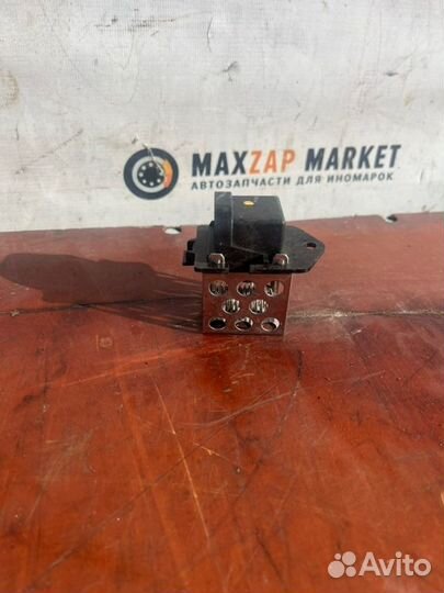 Реле вентилятора Renault Laguna 2