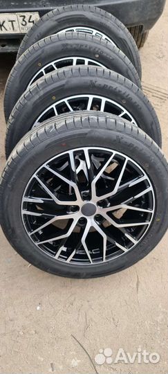 R19 Tracmax X-Privilo TX3 235/50, PCD 5x114.3 DIA 67.1