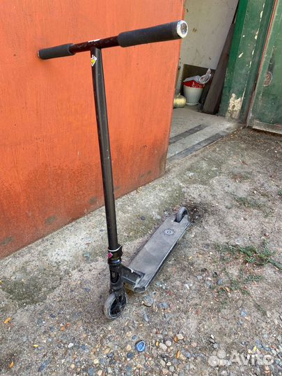 Трюковой самокат