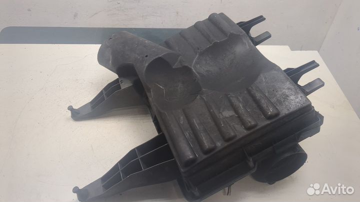 Корпус воздушного фильтра Mercedes Sprinter, 2008