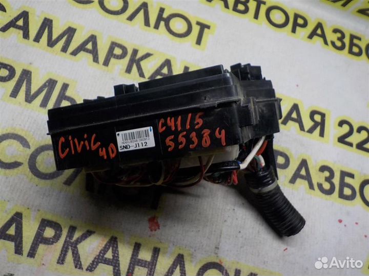 Блок предохранителей Honda Civic 4D viii 2006-2012
