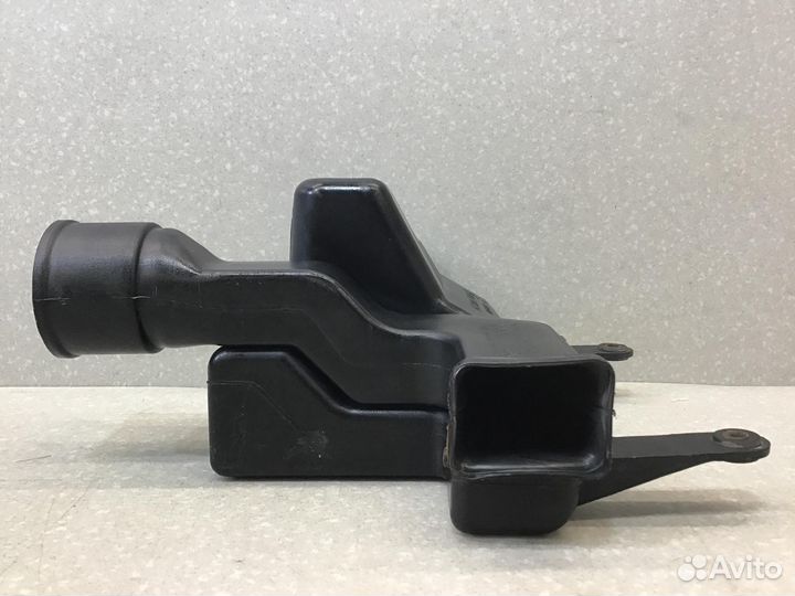 Резонатор воздушного фильтра Hyundai Accent II (та