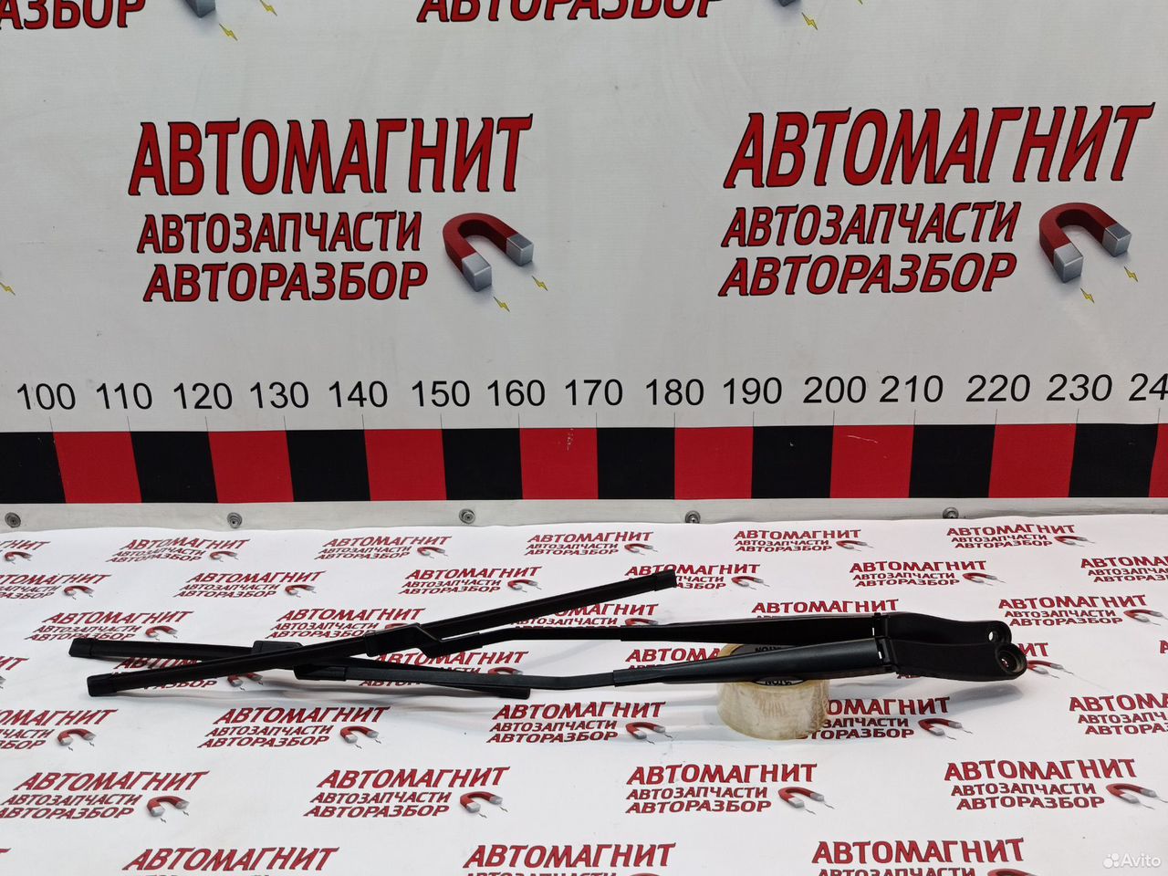 Поводок дворника стеклоочистителя Lixiang L9