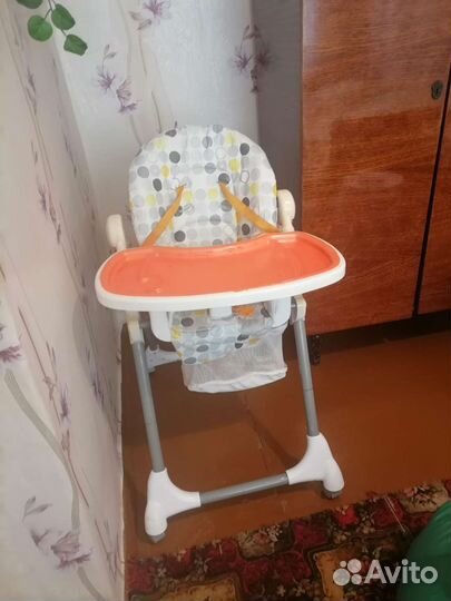 Стул для кормления