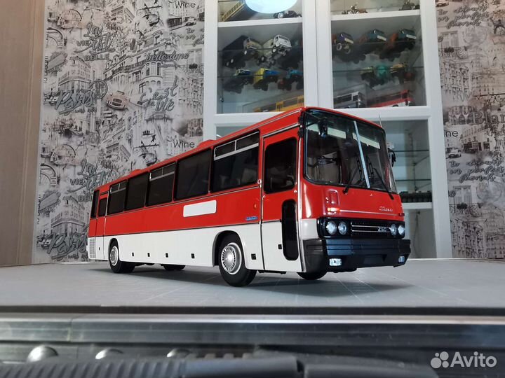 Икарус 250.59 1984г. Demprice ClassicBus 1:43