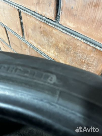 Yokohama Advan Sport V105 245/40 R20