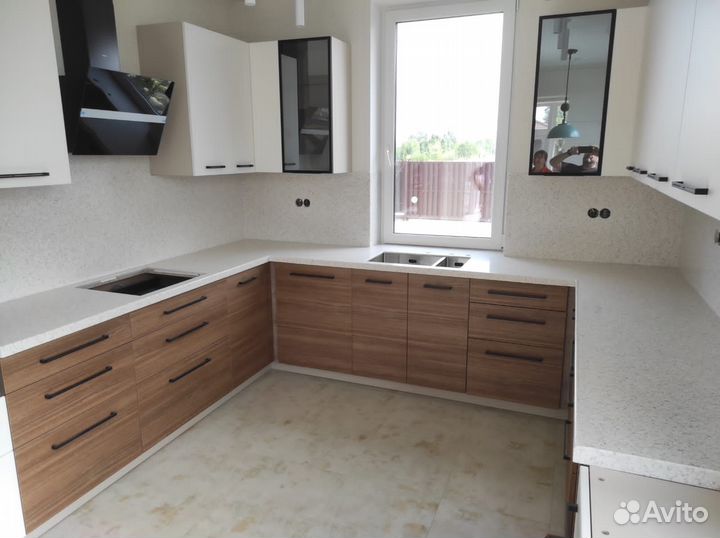 Столешница из акрилового камня