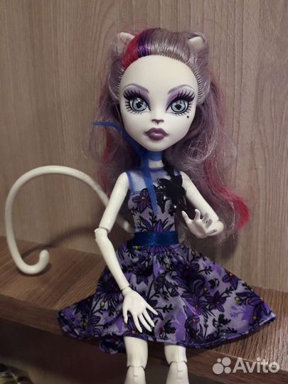 Кукла монстер хай Катрин де мяу