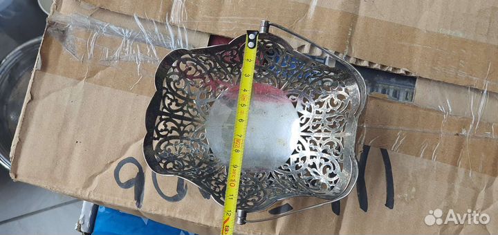 Сахарница для кускового сахара с ципчиками. Европа