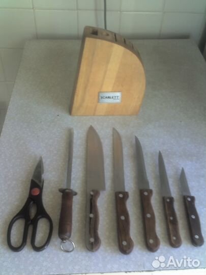 Набор кухонных ножей Scarlett SC-750