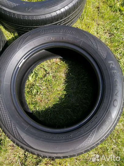 Bridgestone Regno GR-XII 215/60 R16