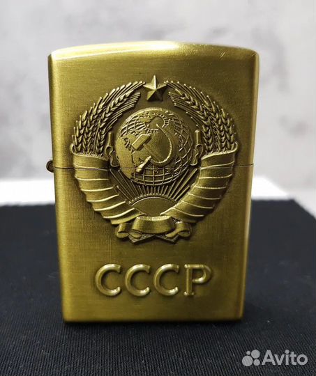 Зажигалка бензиновая zippo
