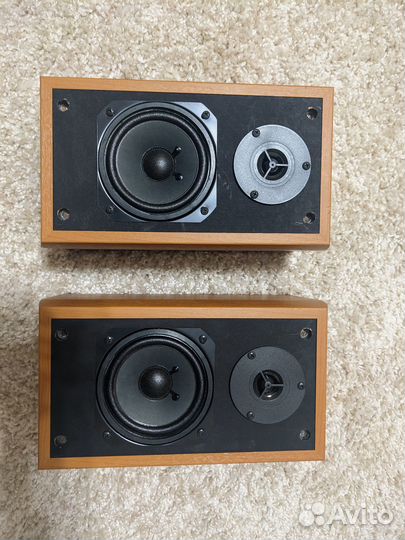 Колонки Yamaha ns e55