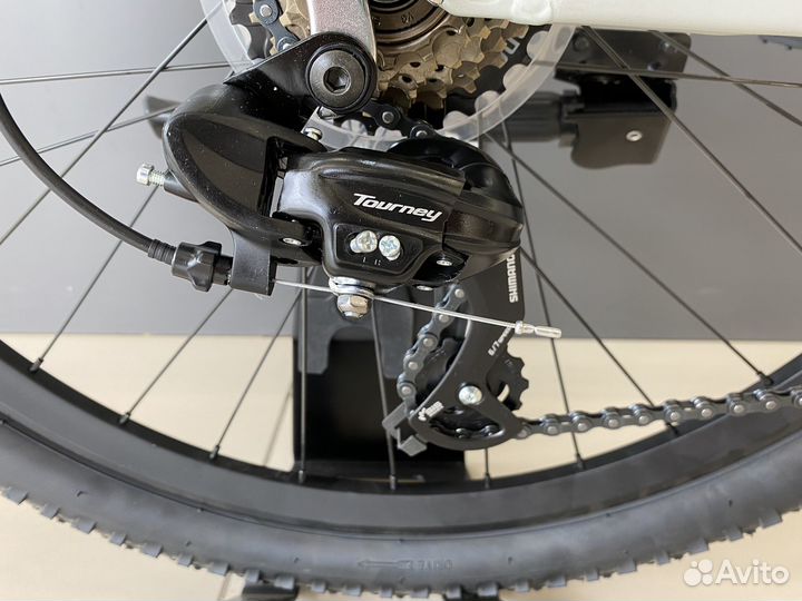 Велосипед горный женский Doka 26