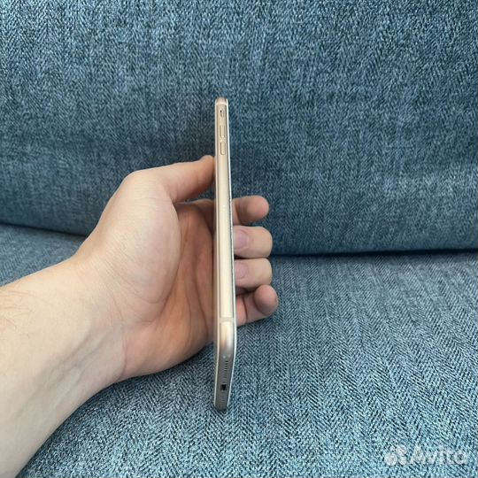iPhone 8 Plus, 64 ГБ