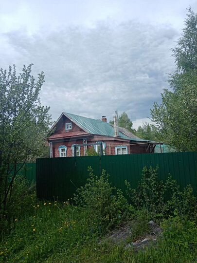 Дом 32 м² на участке 11 сот.