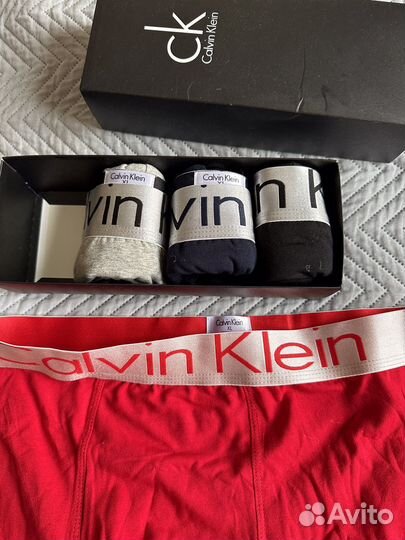 Нижнее белье Calvin Klein