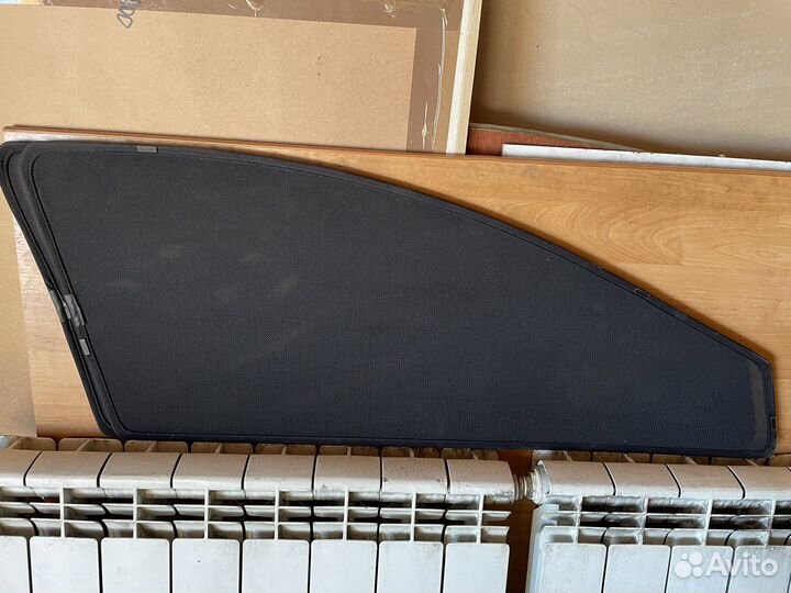 Шторки и подлокотник на solaris