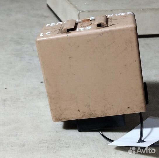 Блок управления Toyota Land Cruiser 70