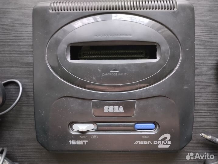 Игровая приставка sega mega drive 2+20 картриджей