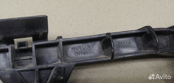 Кронштейн фар правый Land Cruiser (150) -Prado 200