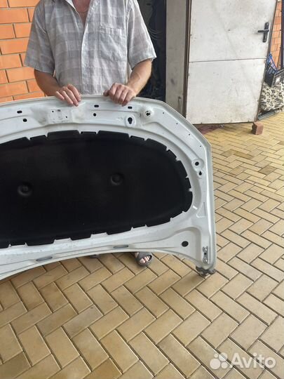 Volkswagen polo капот бу