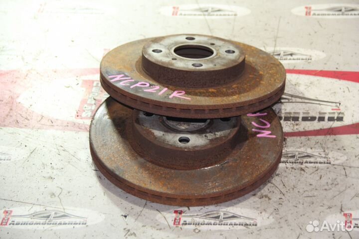 Тормозной диск перед c Toyota ist NCP61 1NZ-FE