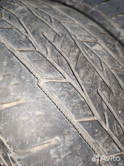 Continental ContiCrossContact LX2 215/65 R16