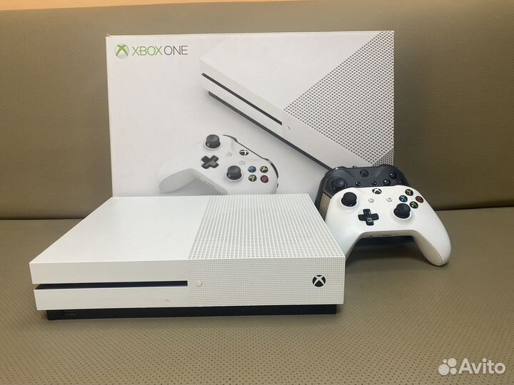 Xbox one s 1tb +игры