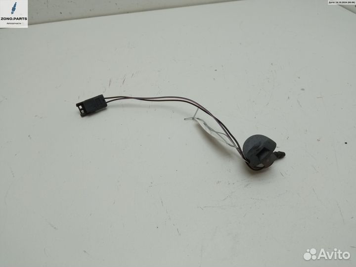 Форсунка омывателя на Fiat Stilo