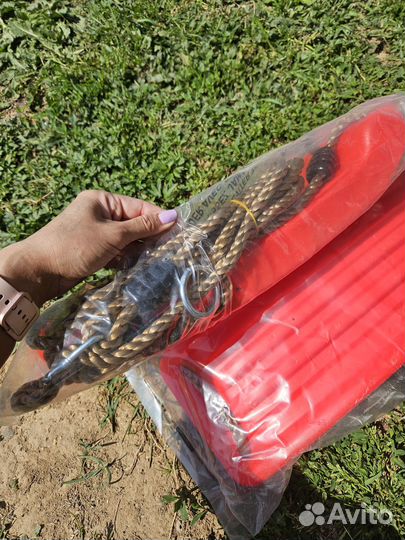 Качели подвесные красные