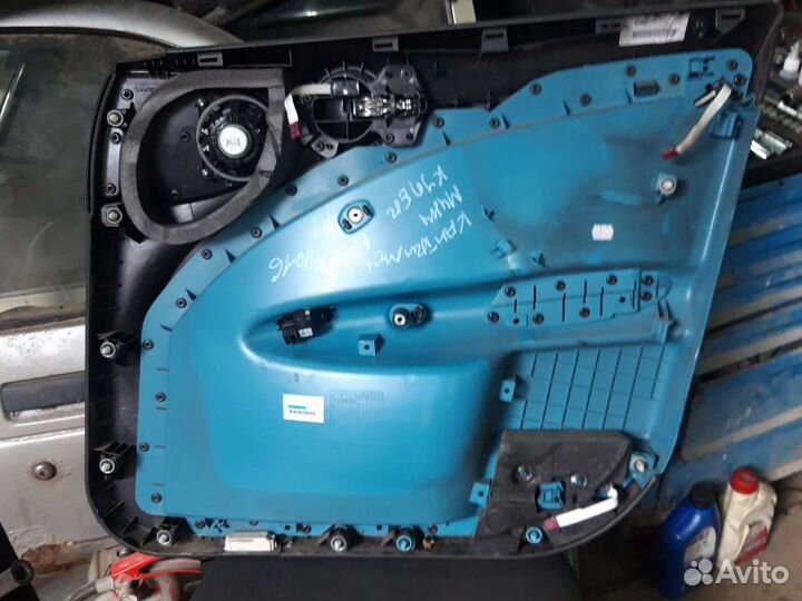 Обшивка передней левой двери Mini Countryman R60