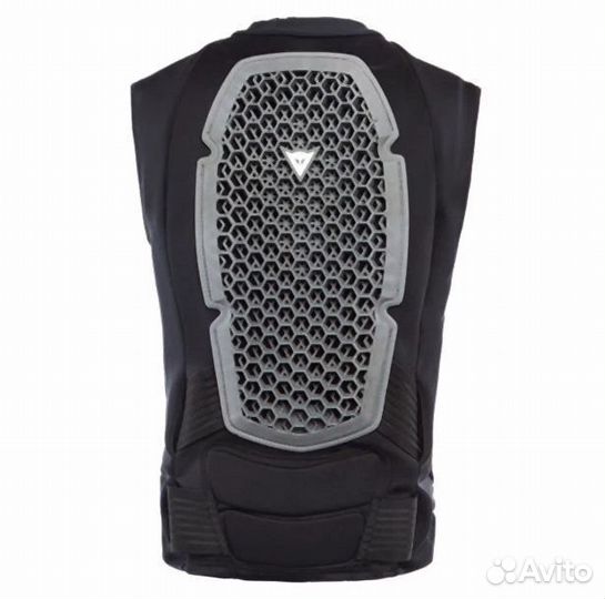 Жилет защитный Dainese