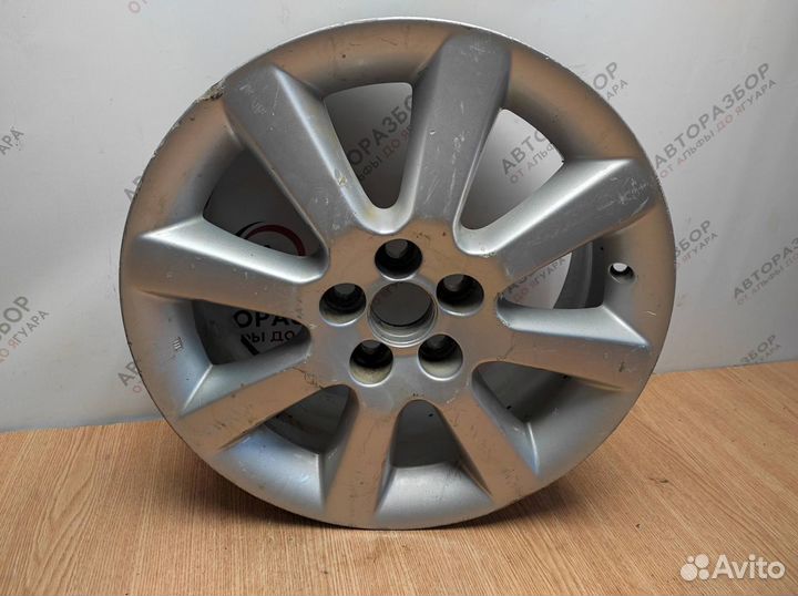 Диск колесный легкосплавный Toyota Avensis II 20