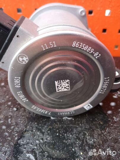 Водяная помпа BMW