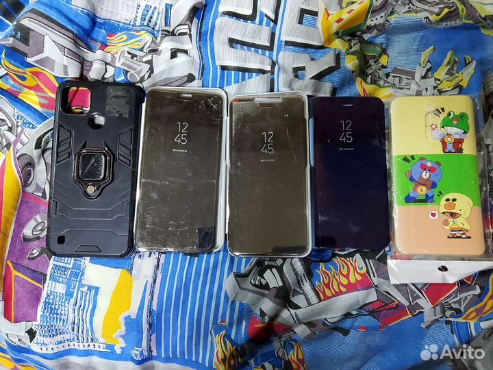 Чехол на телефон