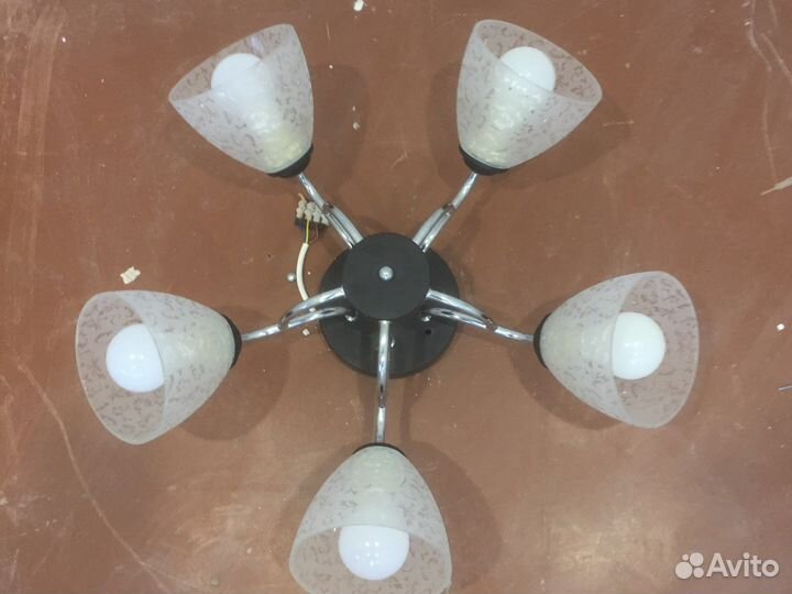 Люстра потолочная