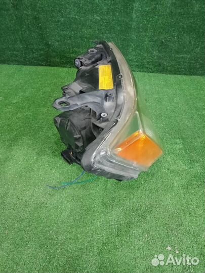 Фара передняя правая Mitsubishi Outlander CW5W 2
