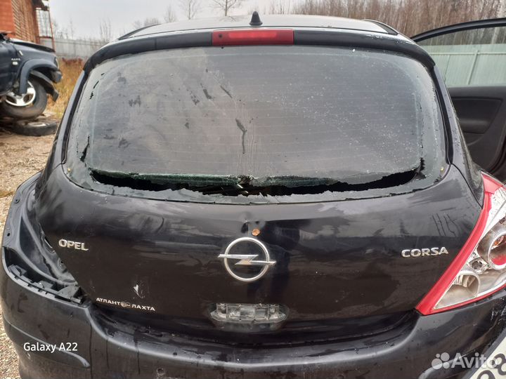 Крышка багажника Opel Corsa D
