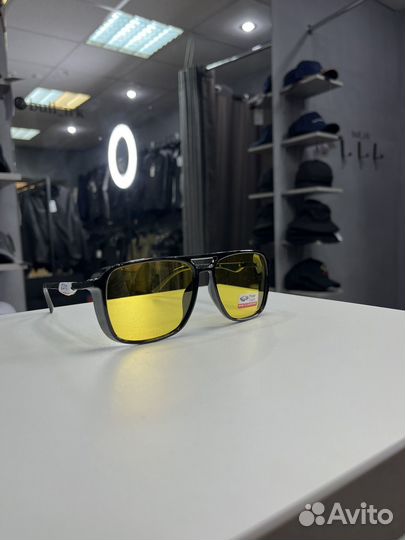 Солнечные очки мужские с поляризацией