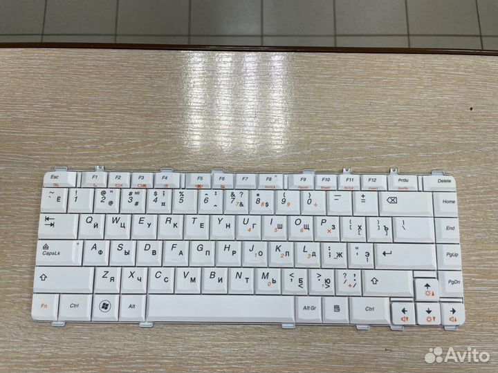 Клавиатура для ноутбука Lenovo IdeaPad Y450 Y450A