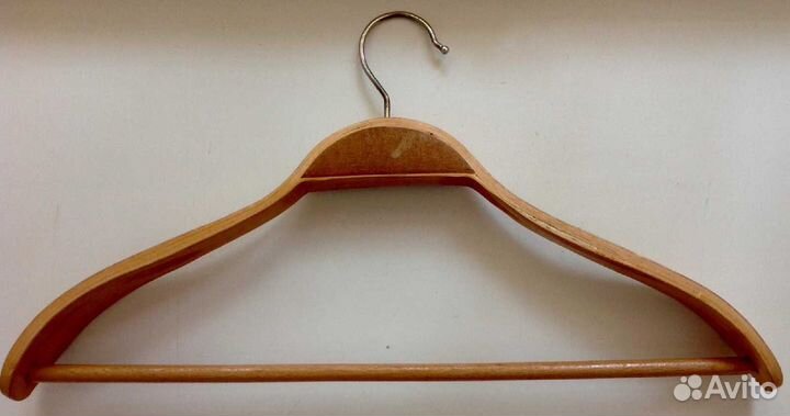 Плечики деревянные