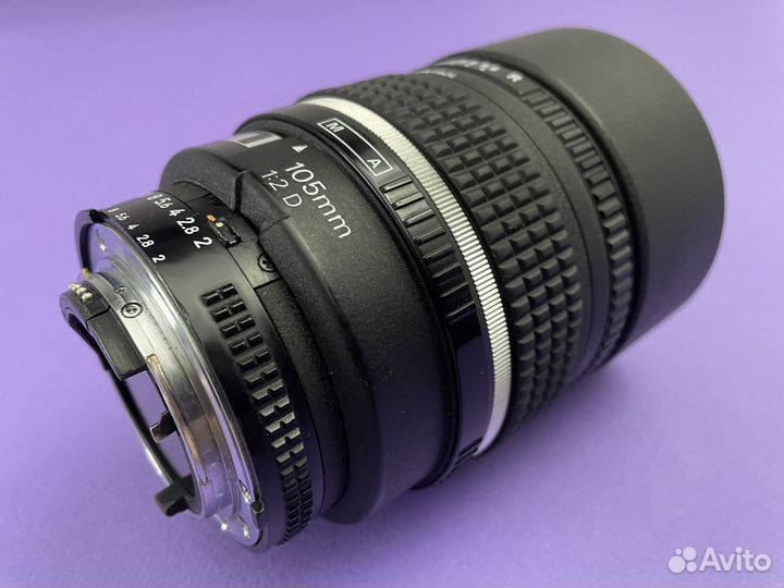 Nikon 105mm f/2D AF DC-Nikkor